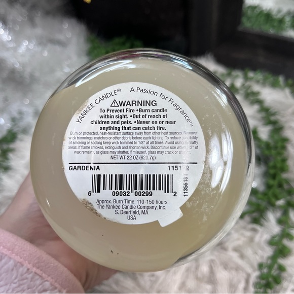 *RARE* Black Label Yankee Candle Gardenia 22 oz - Picture 8 of 10
